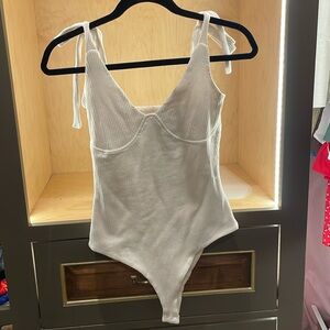 Princess Polly- Bodysuit with bow tie straps